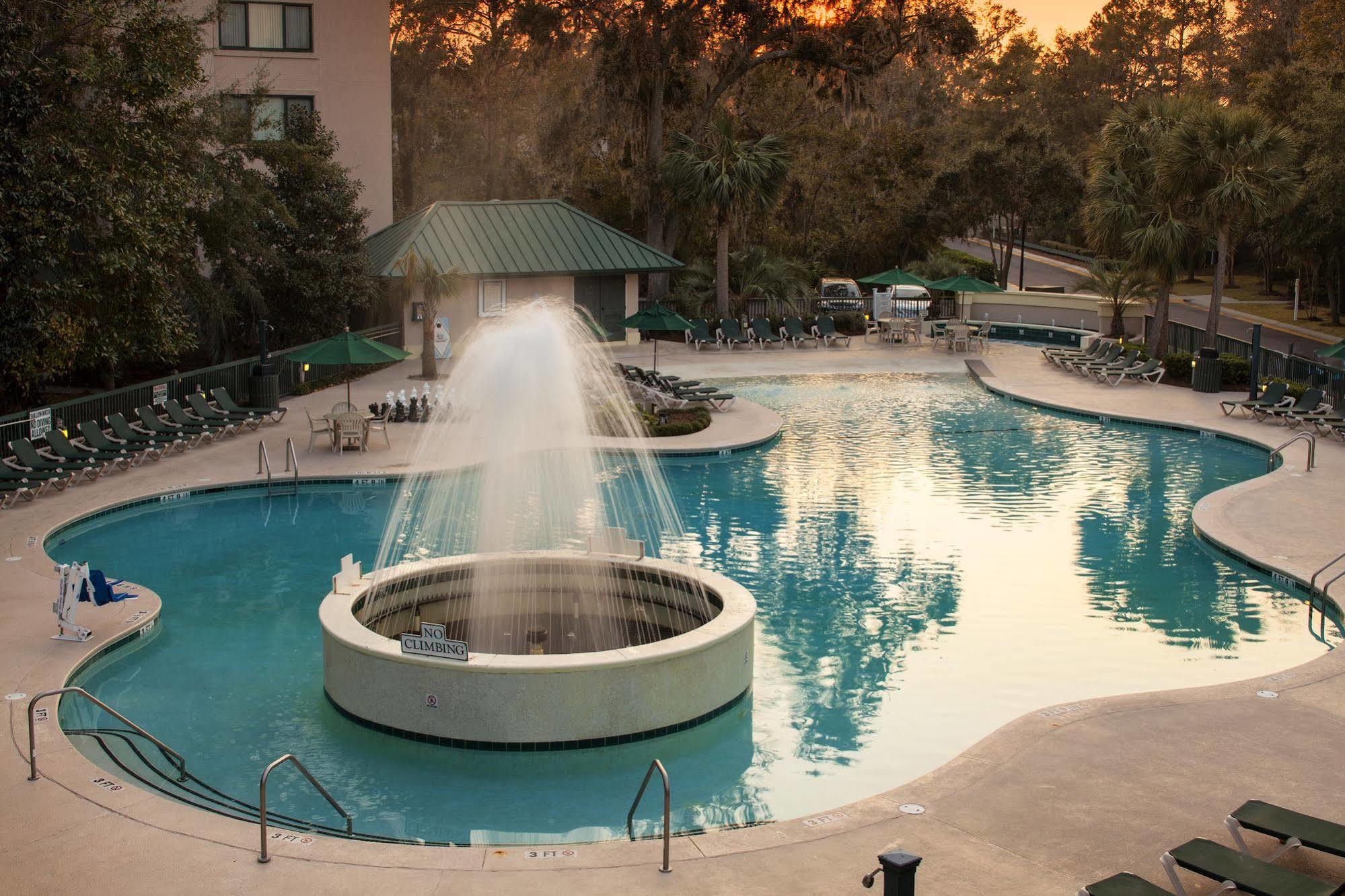 הילטון הד איילנד Waterside By Spinnaker Resorts מראה חיצוני תמונה